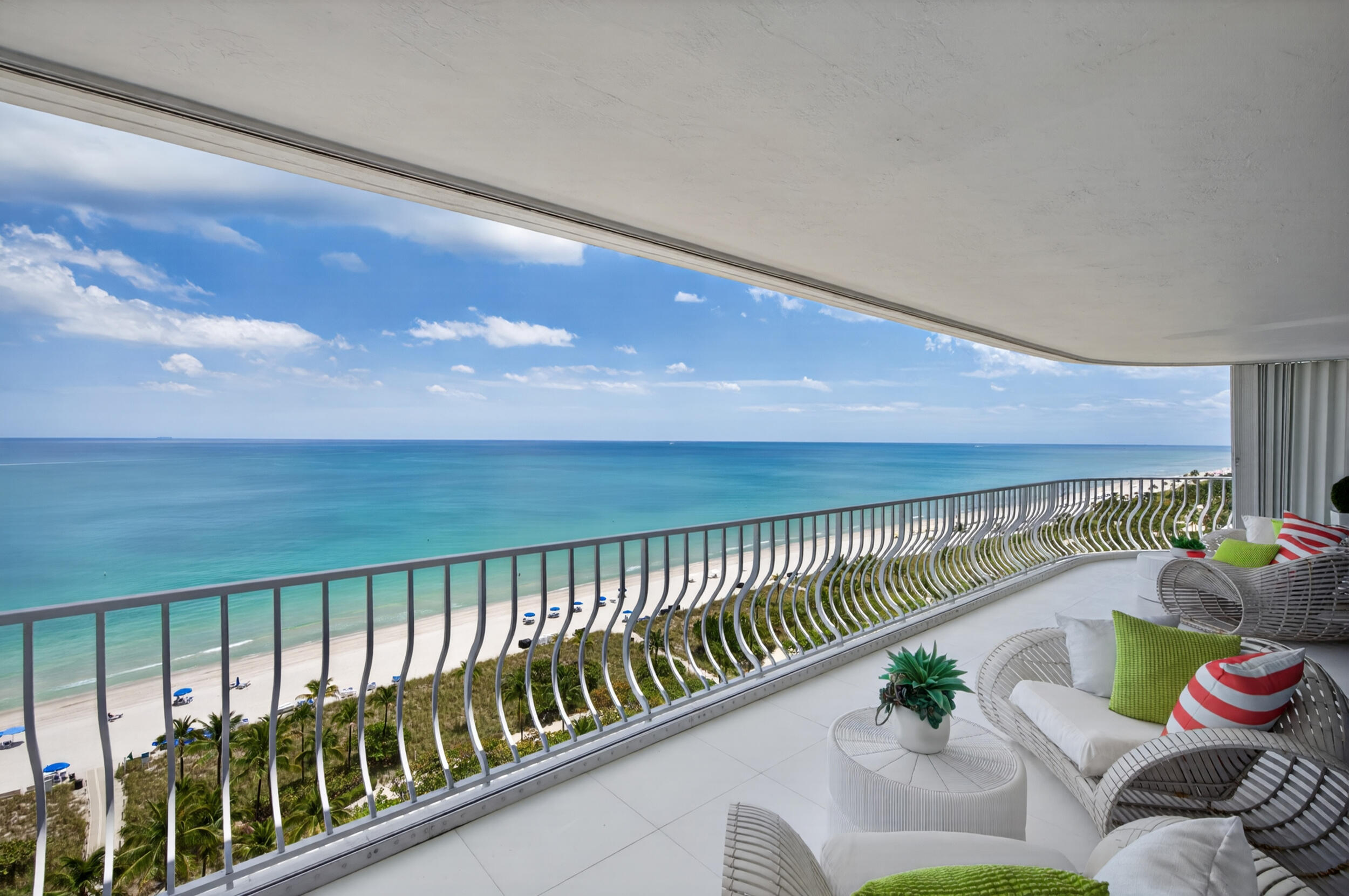 Bal Harbour photo 4