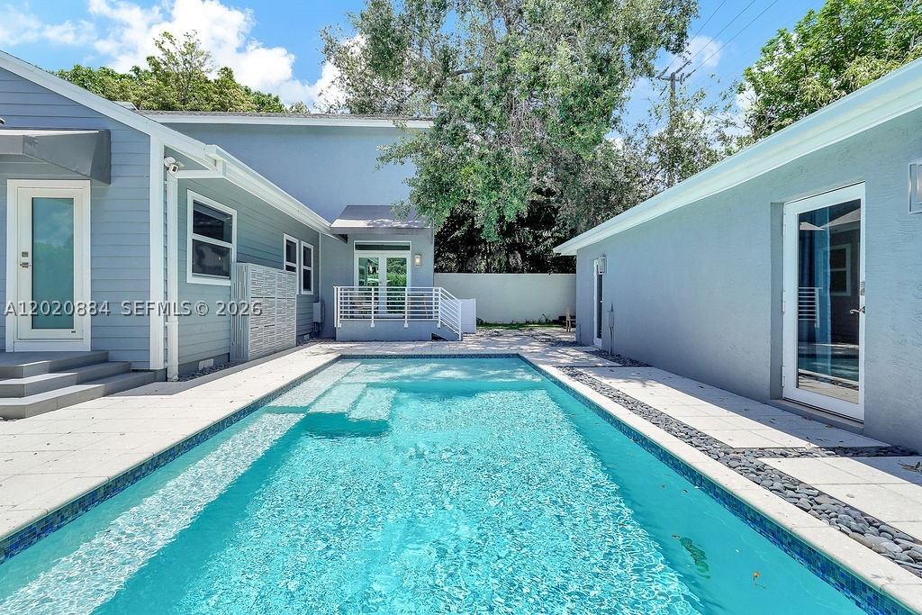 Miami photo 1