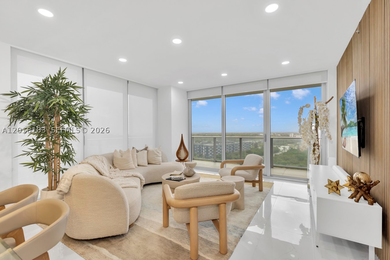 North Miami Beach photo 3