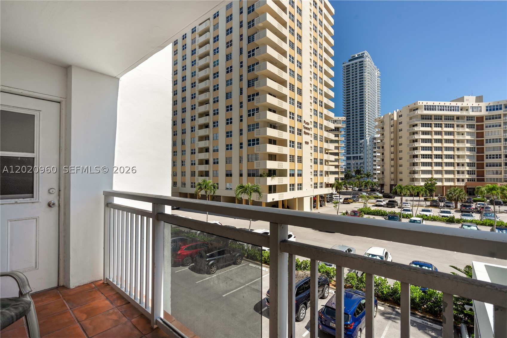 Hallandale Beach photo 2