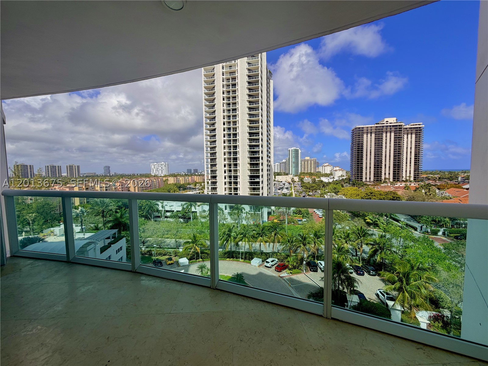 Aventura photo 5