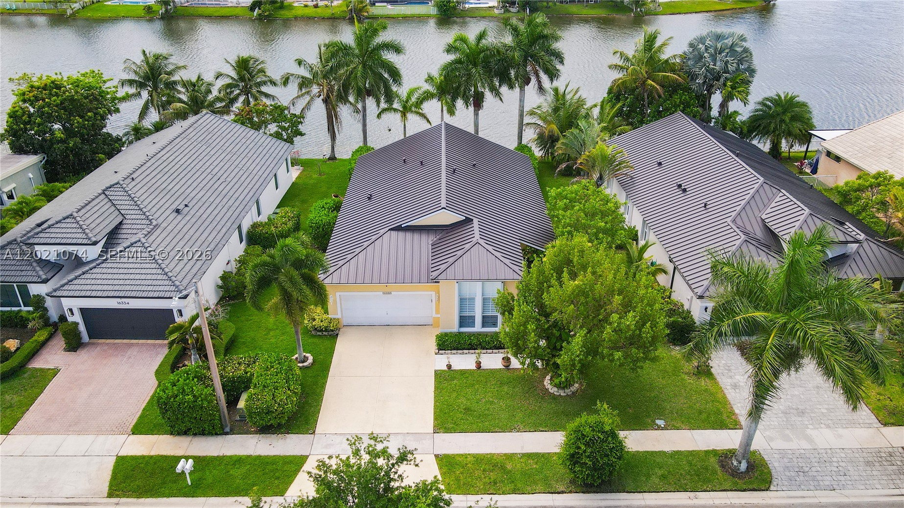 Pembroke Pines photo 5