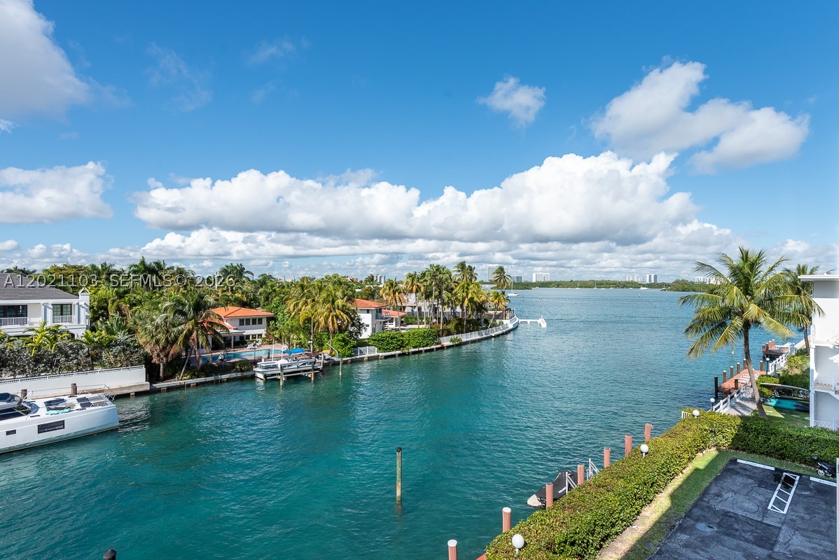 Bay Harbor Islands photo 2