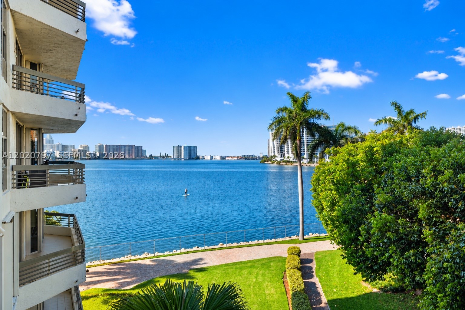 Aventura photo 5