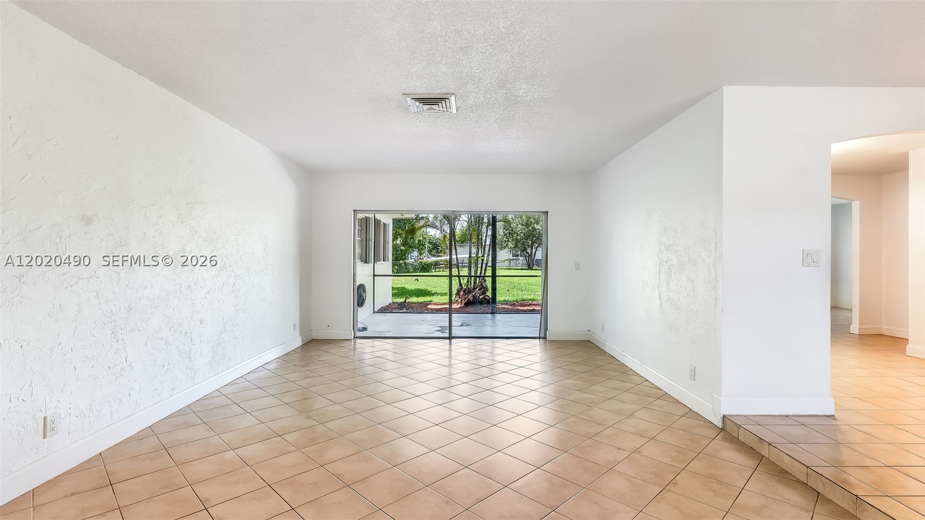 Pembroke Pines photo 4