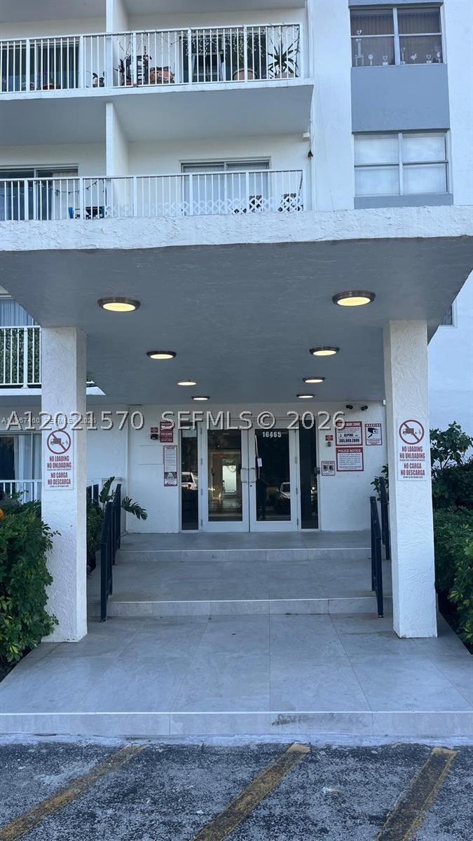 North Miami Beach photo 3