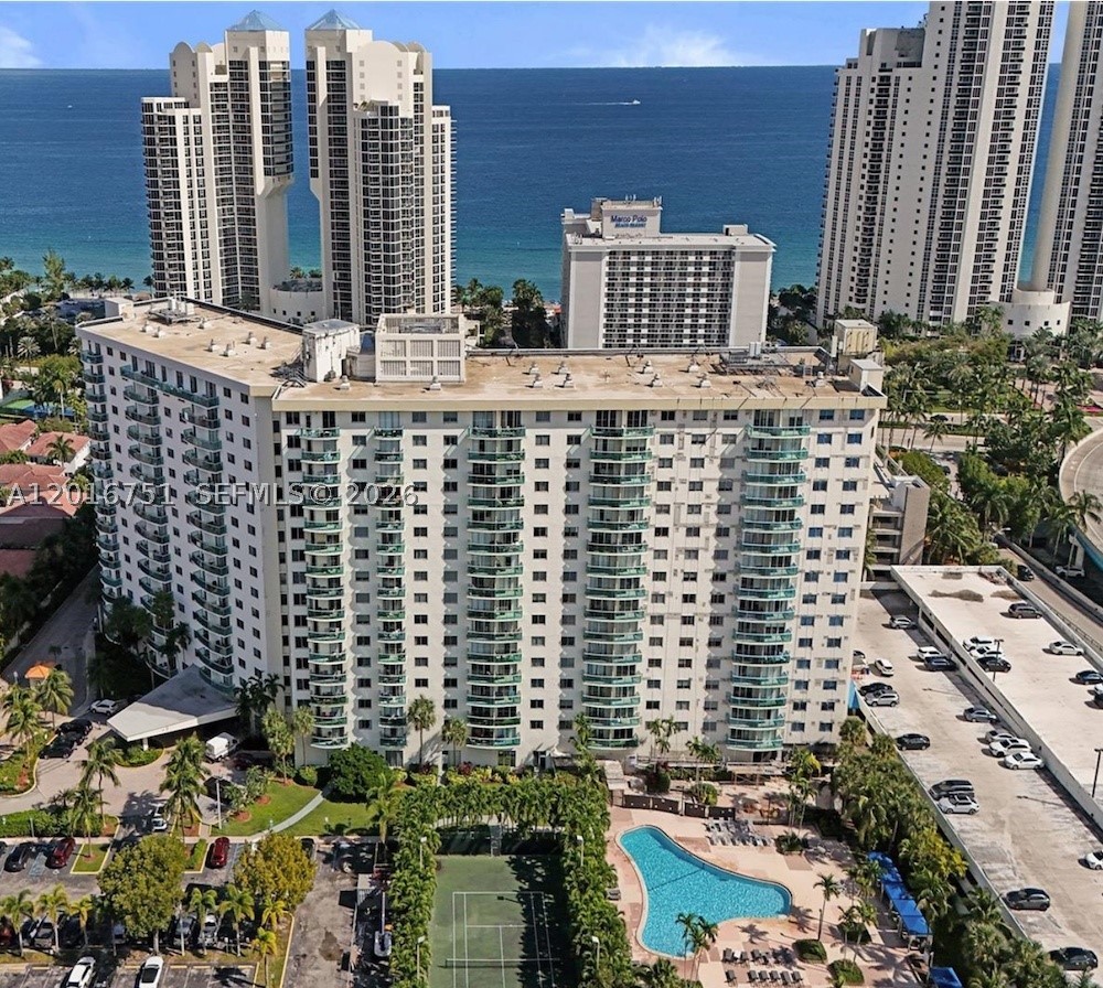 Sunny Isles Beach photo 1