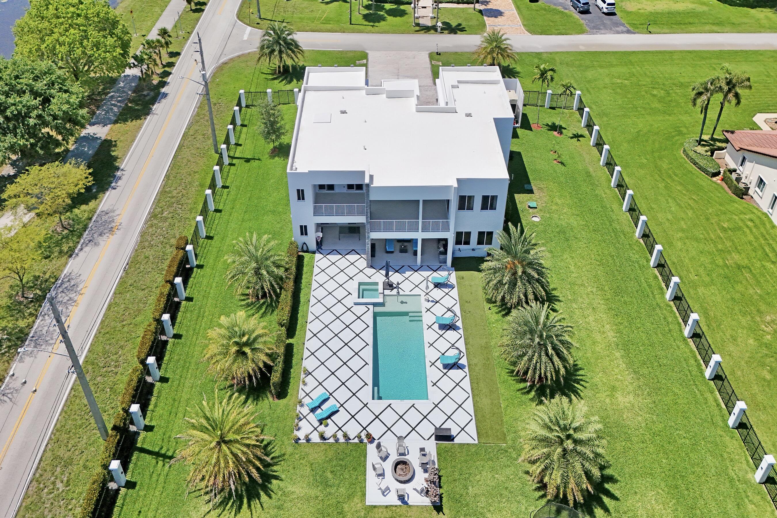 Plantation photo 2