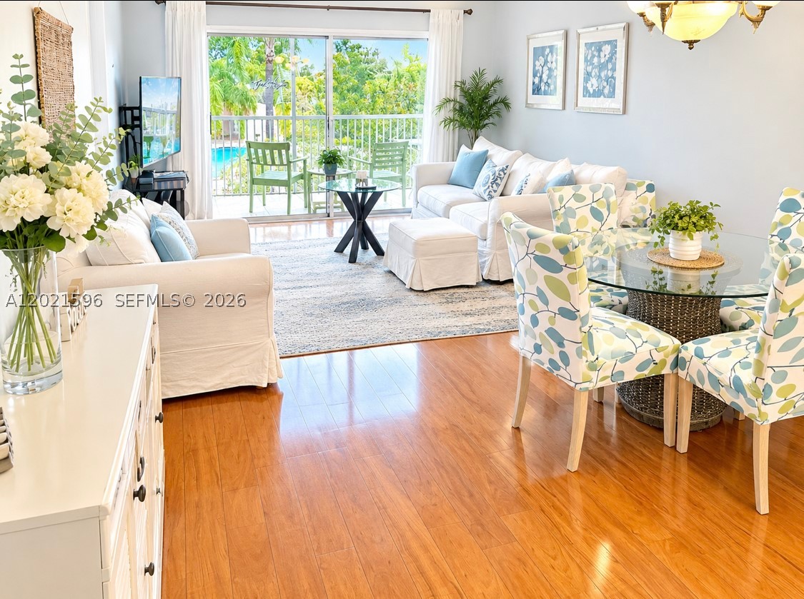 Pembroke Pines photo 2