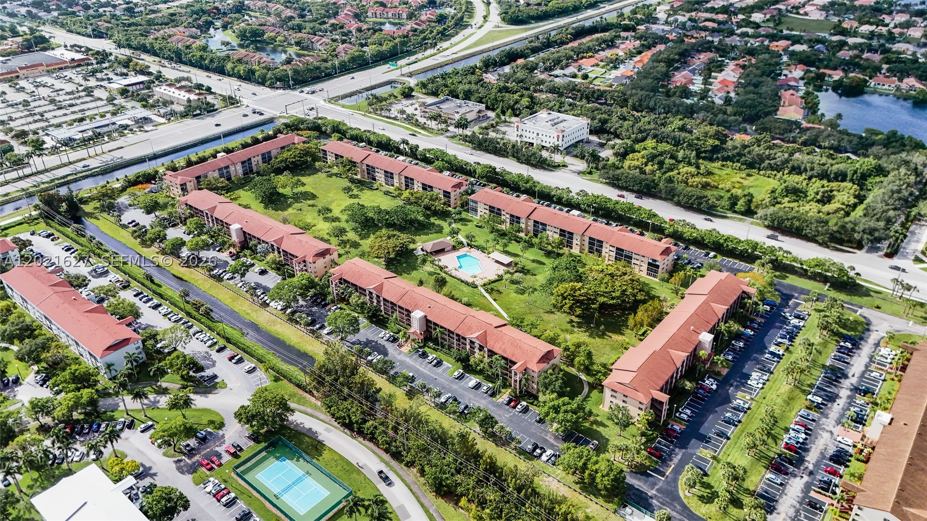 Pembroke Pines photo 1