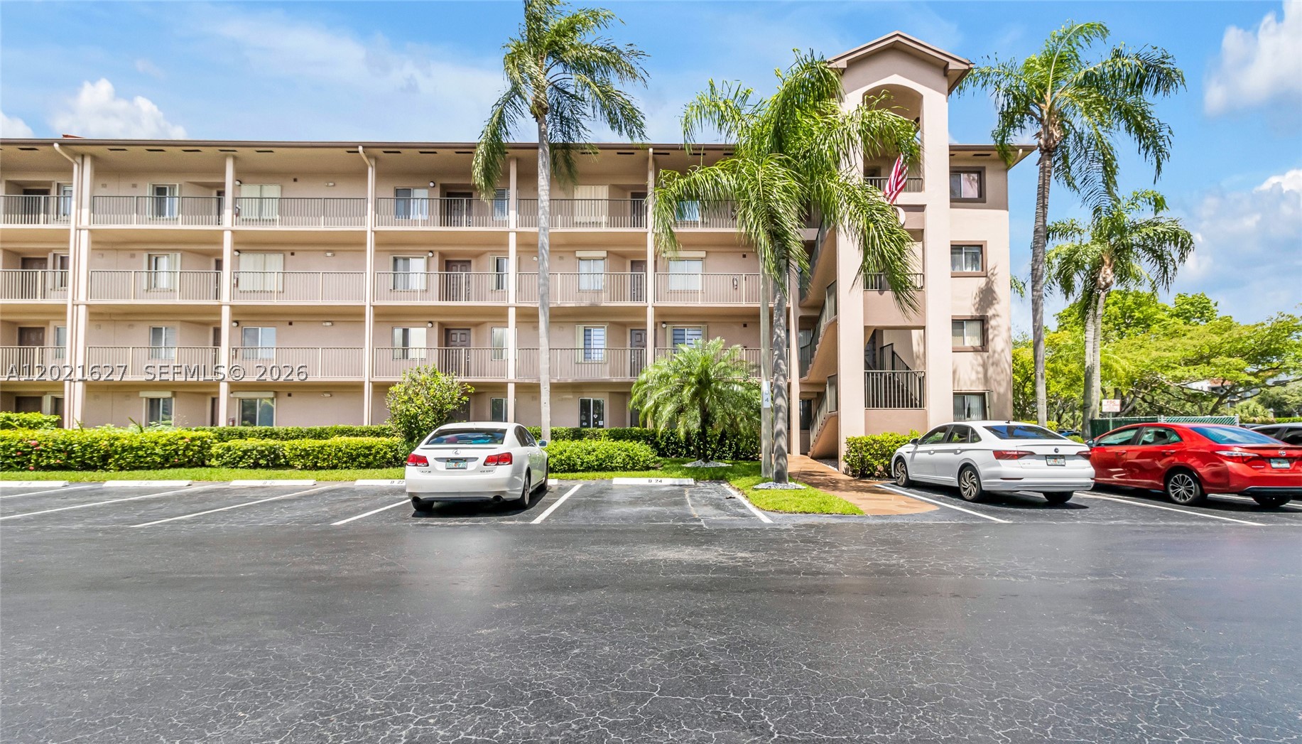 Pembroke Pines photo 5