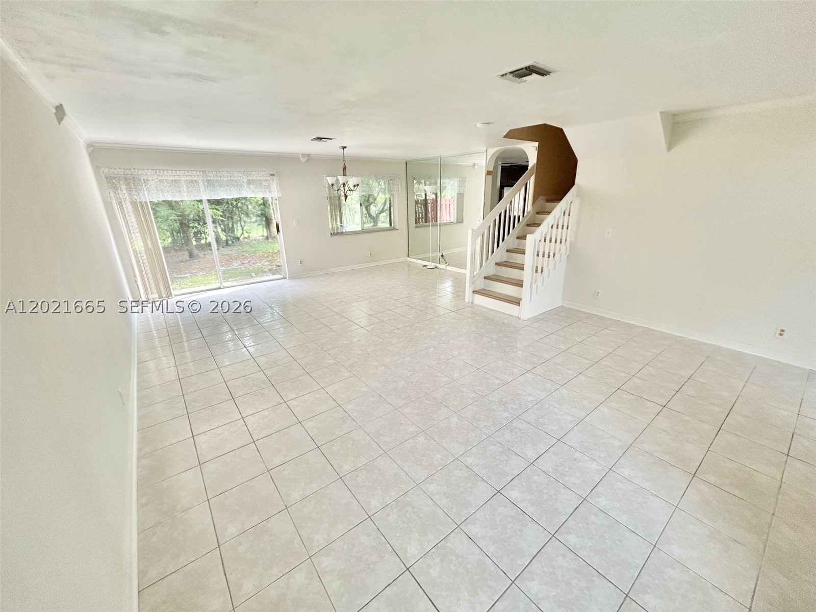 Pembroke Pines photo 4