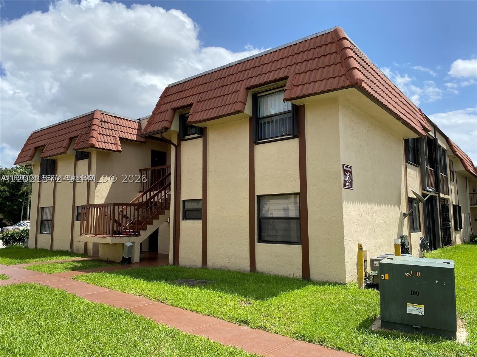 Hialeah photo 2