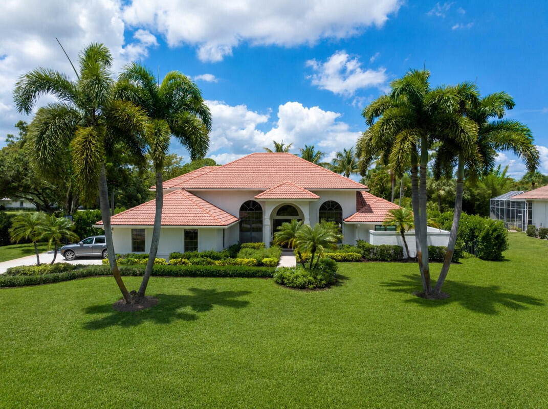 Palm Beach Gardens photo 1