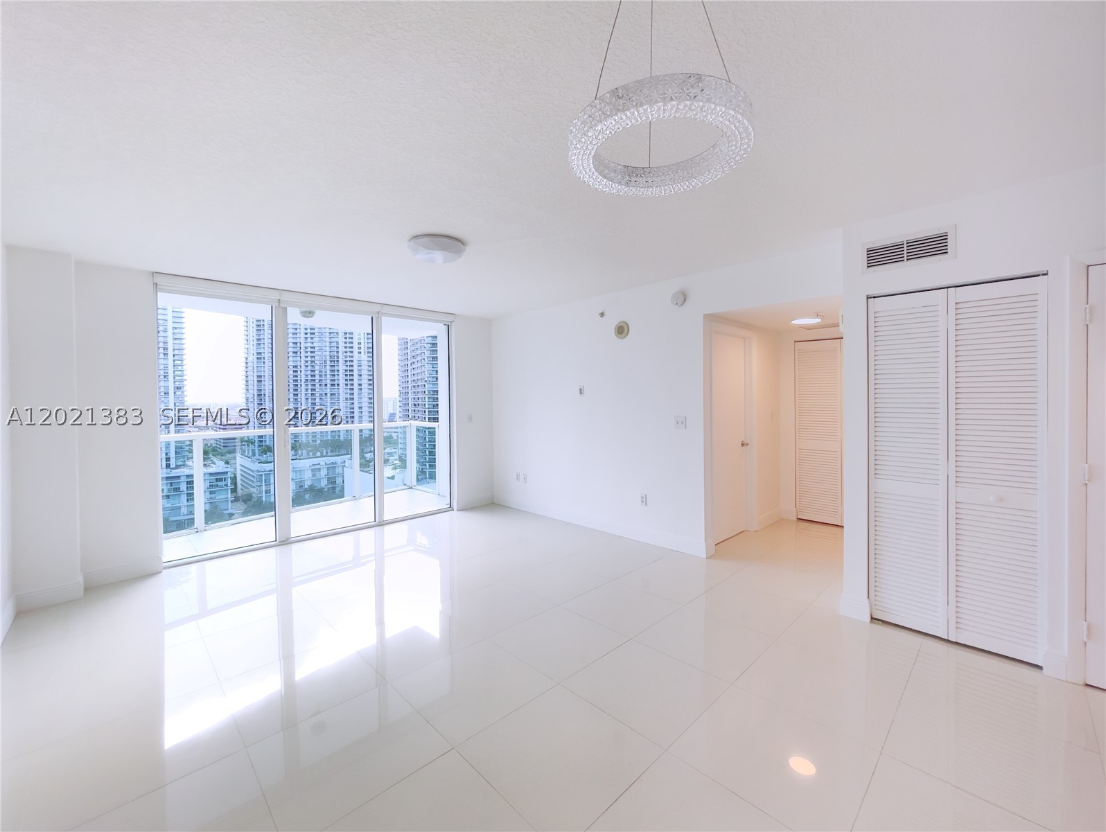 Miami photo 3