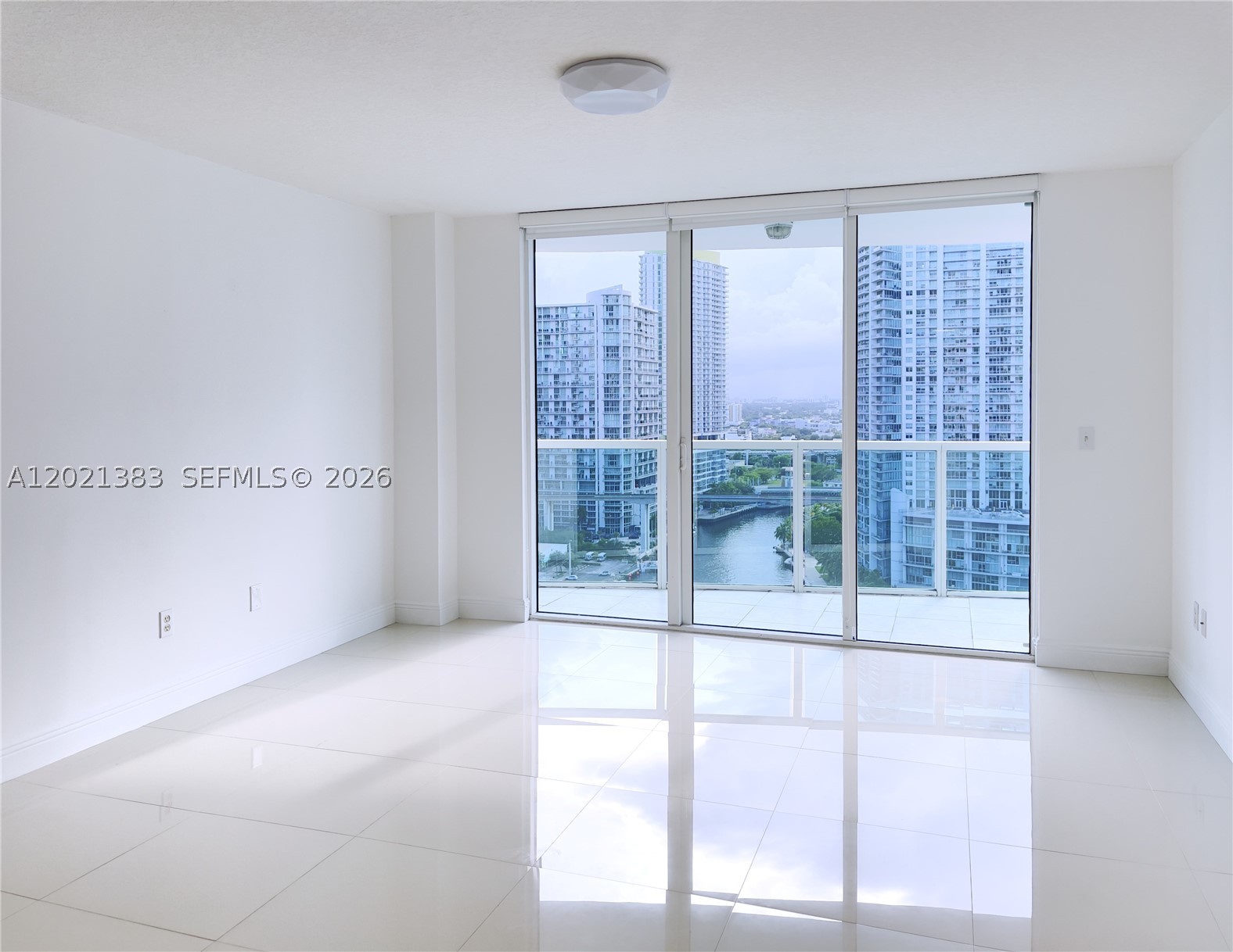 Miami photo 4
