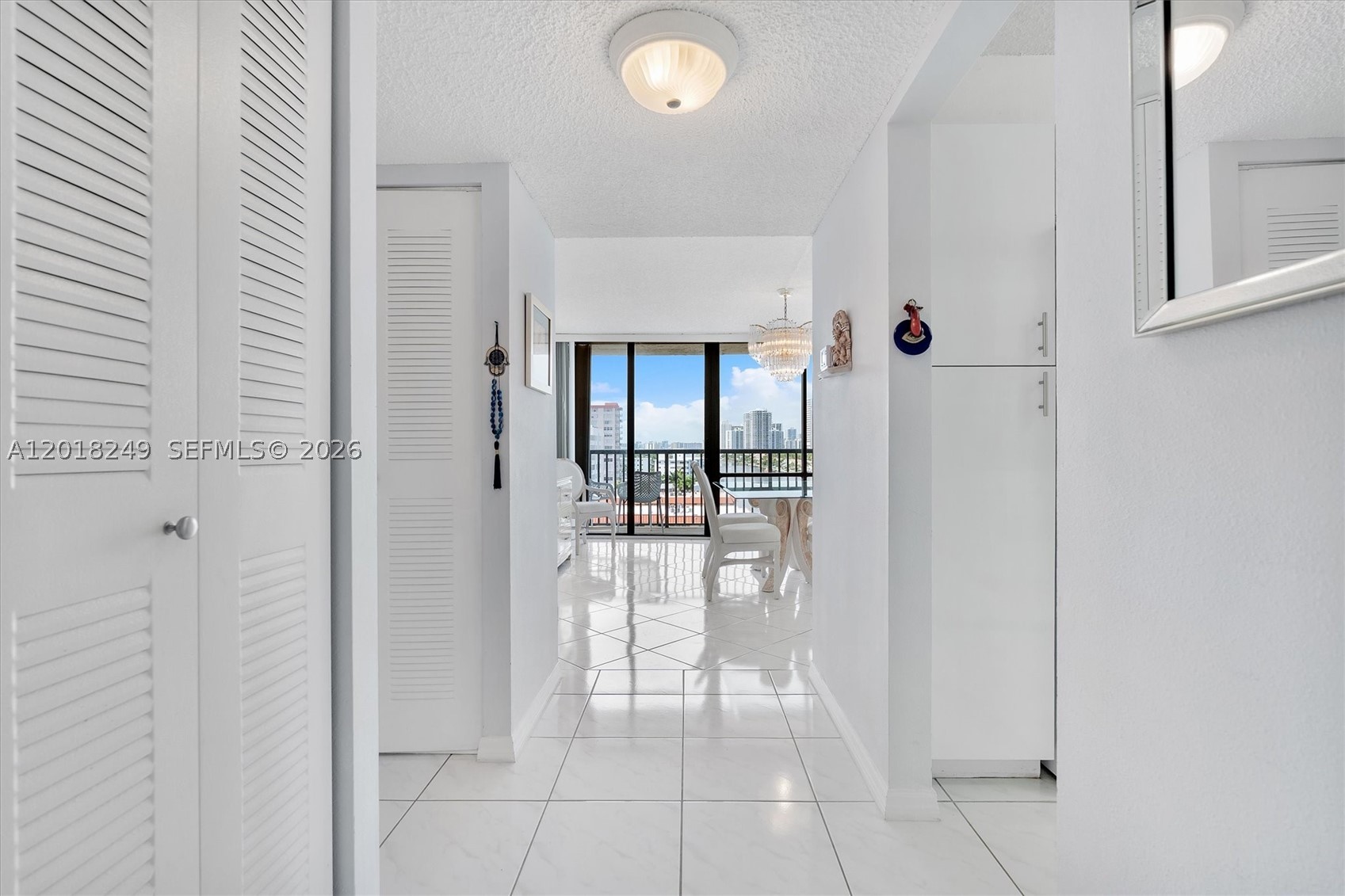 Hallandale Beach photo 2