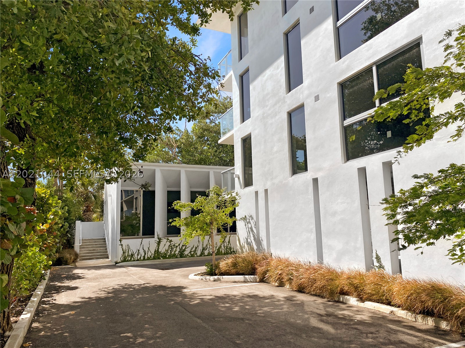 Bal Harbour photo 3