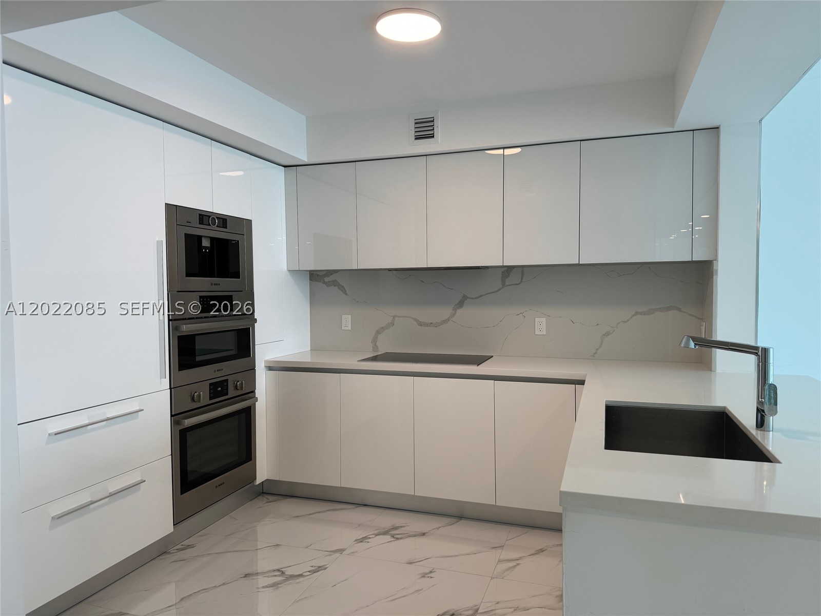 Sunny Isles Beach photo 5