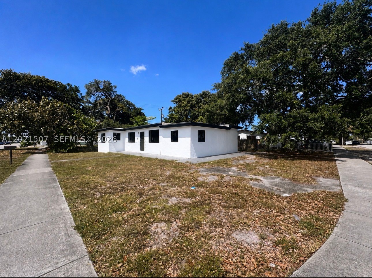 Miami Gardens photo 2