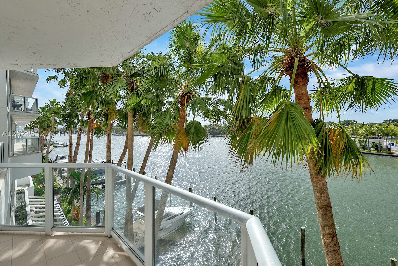 Miami Beach photo 1
