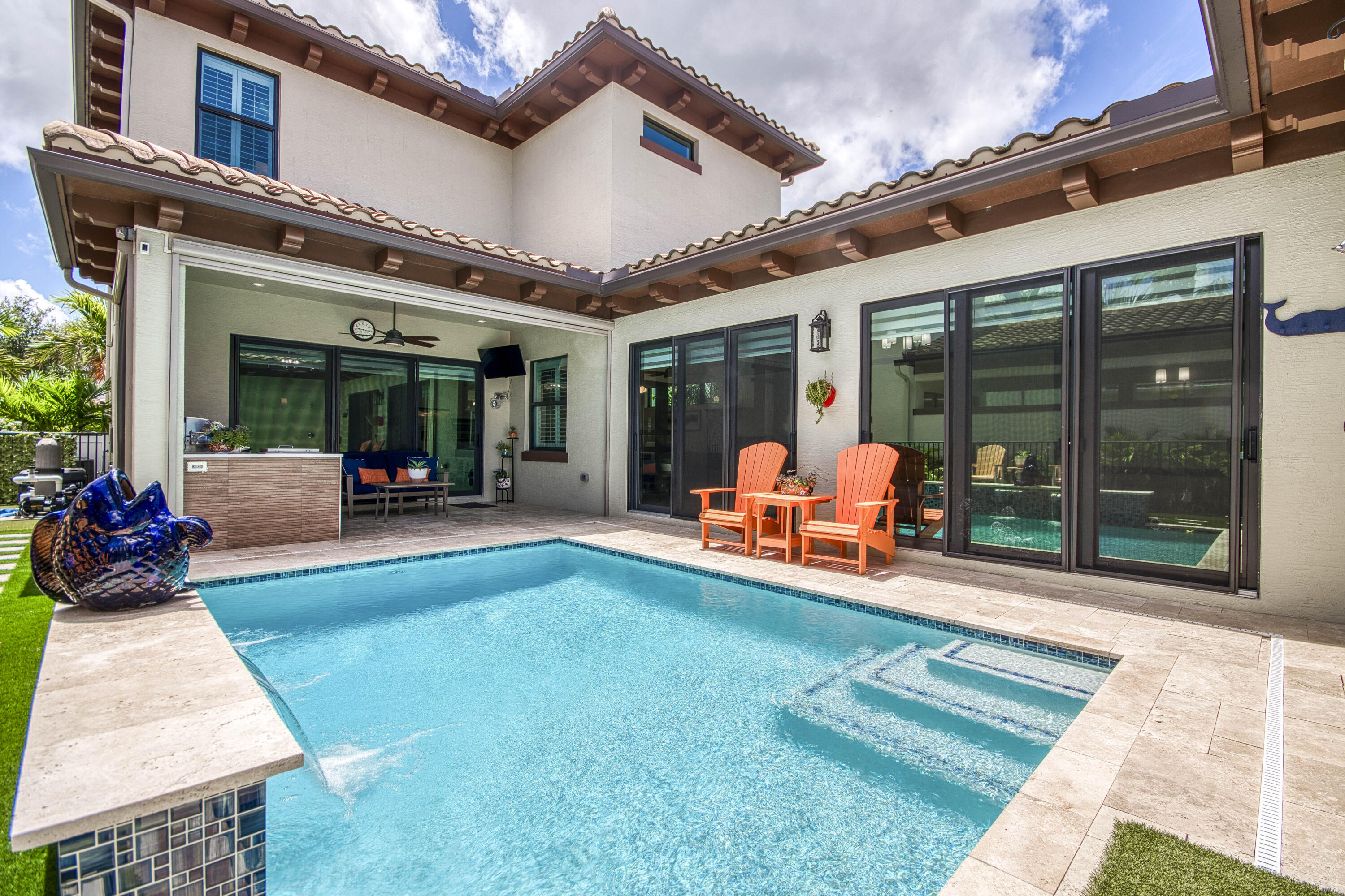 Palm Beach Gardens photo 1