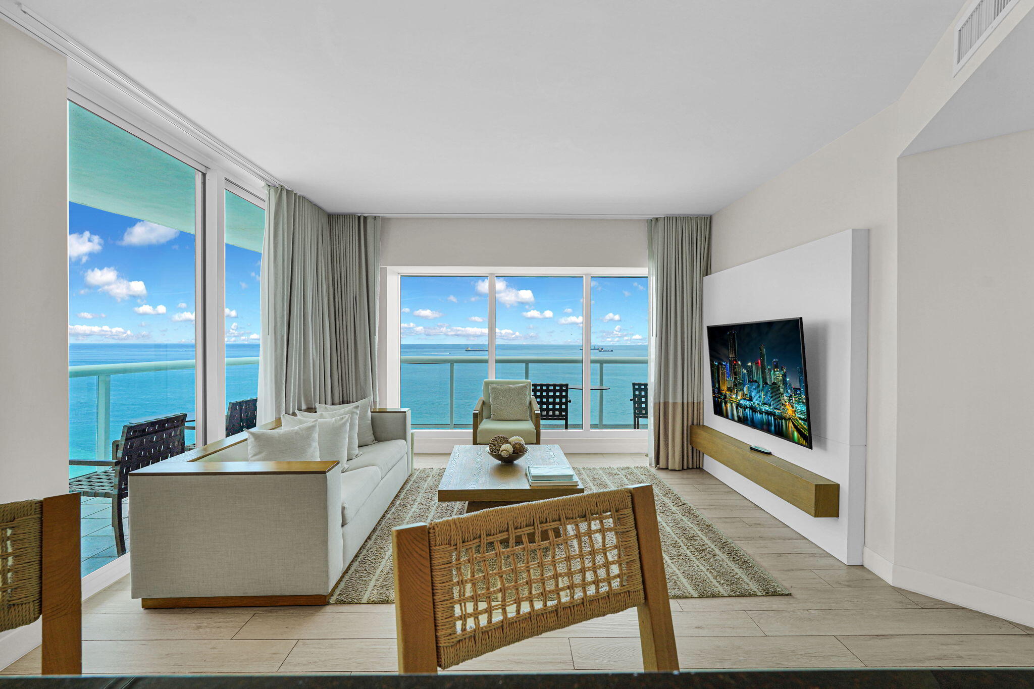 Fort Lauderdale photo 3