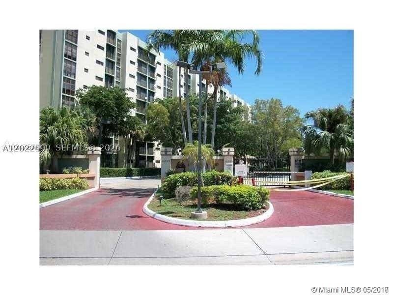 Sunny Isles Beach photo 2