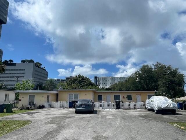 Hallandale Beach