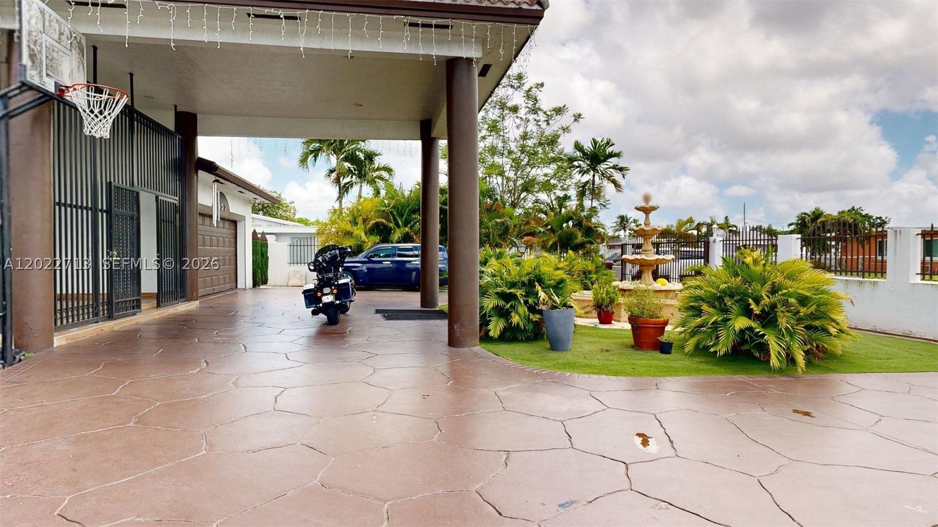Hialeah photo 4