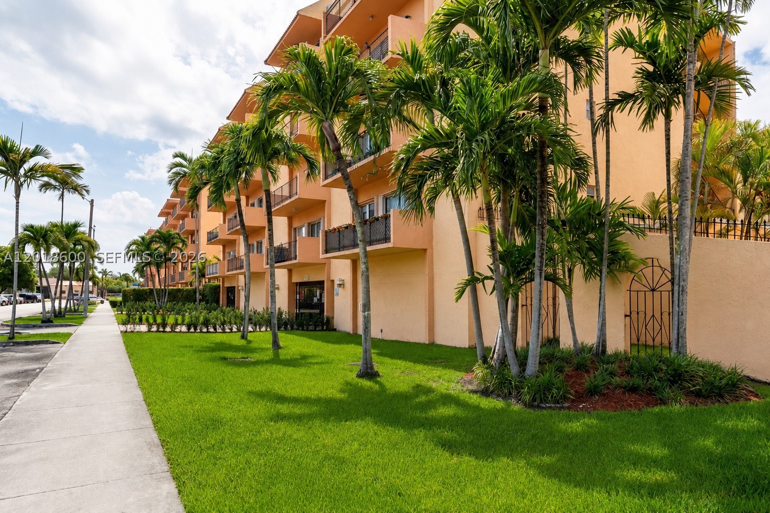 Hialeah photo 2