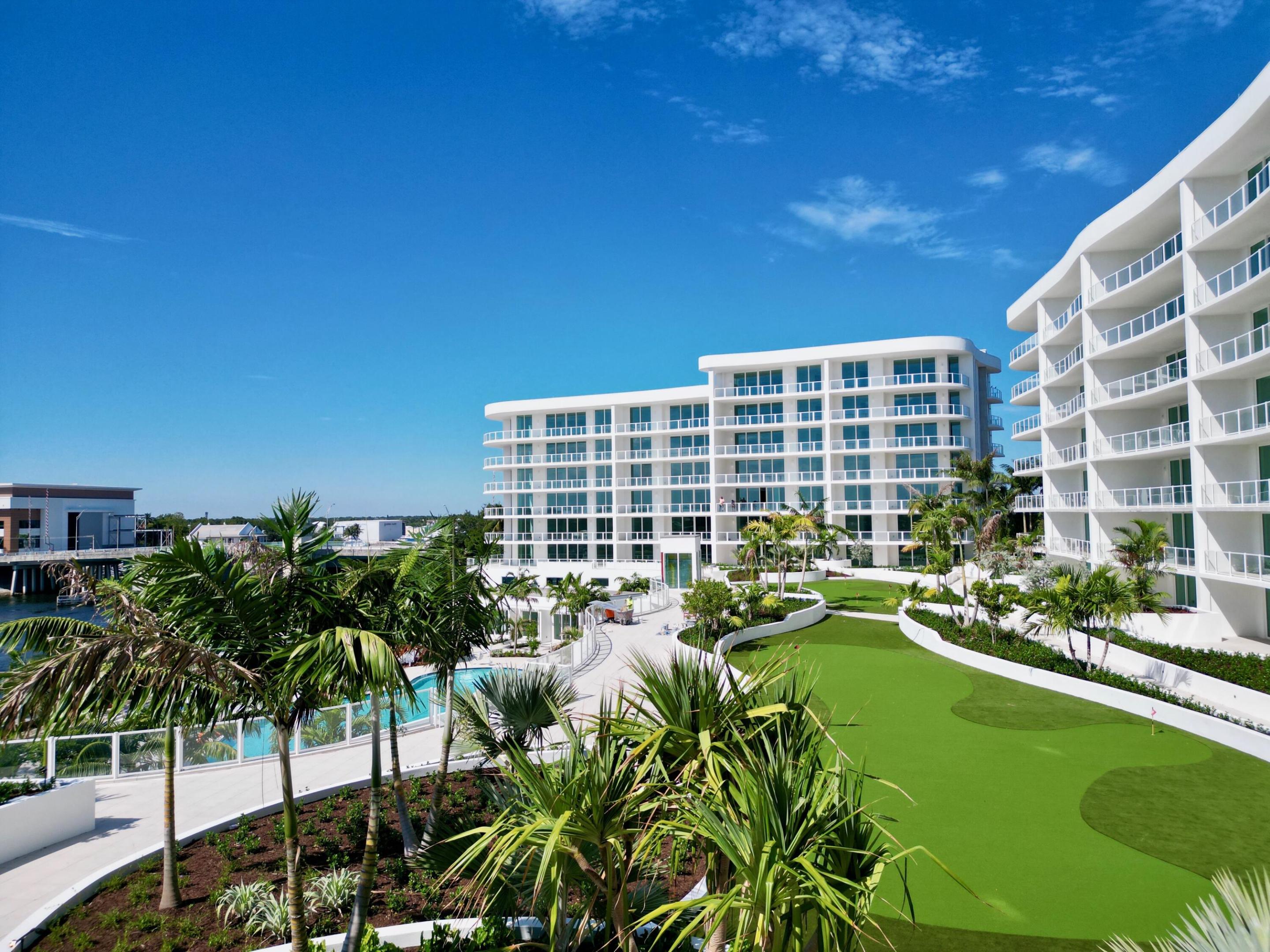 Palm Beach Gardens photo 2