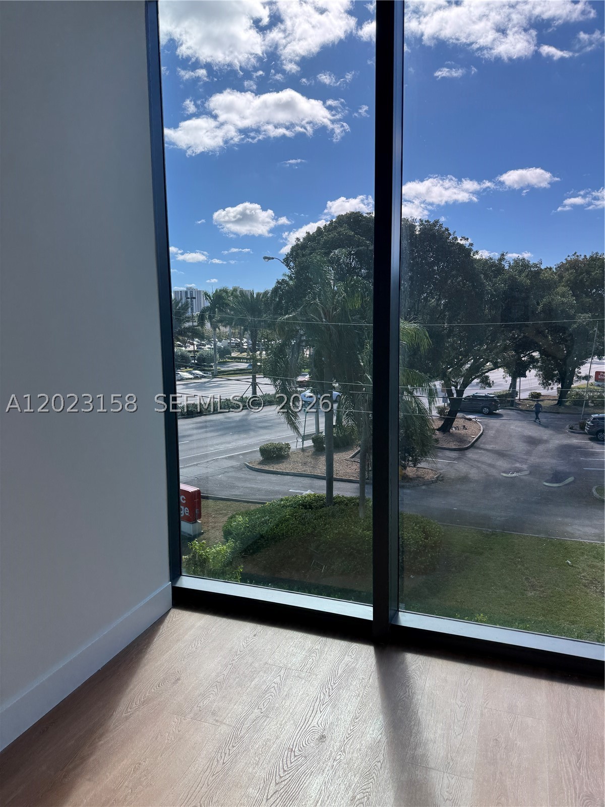 Aventura photo 2