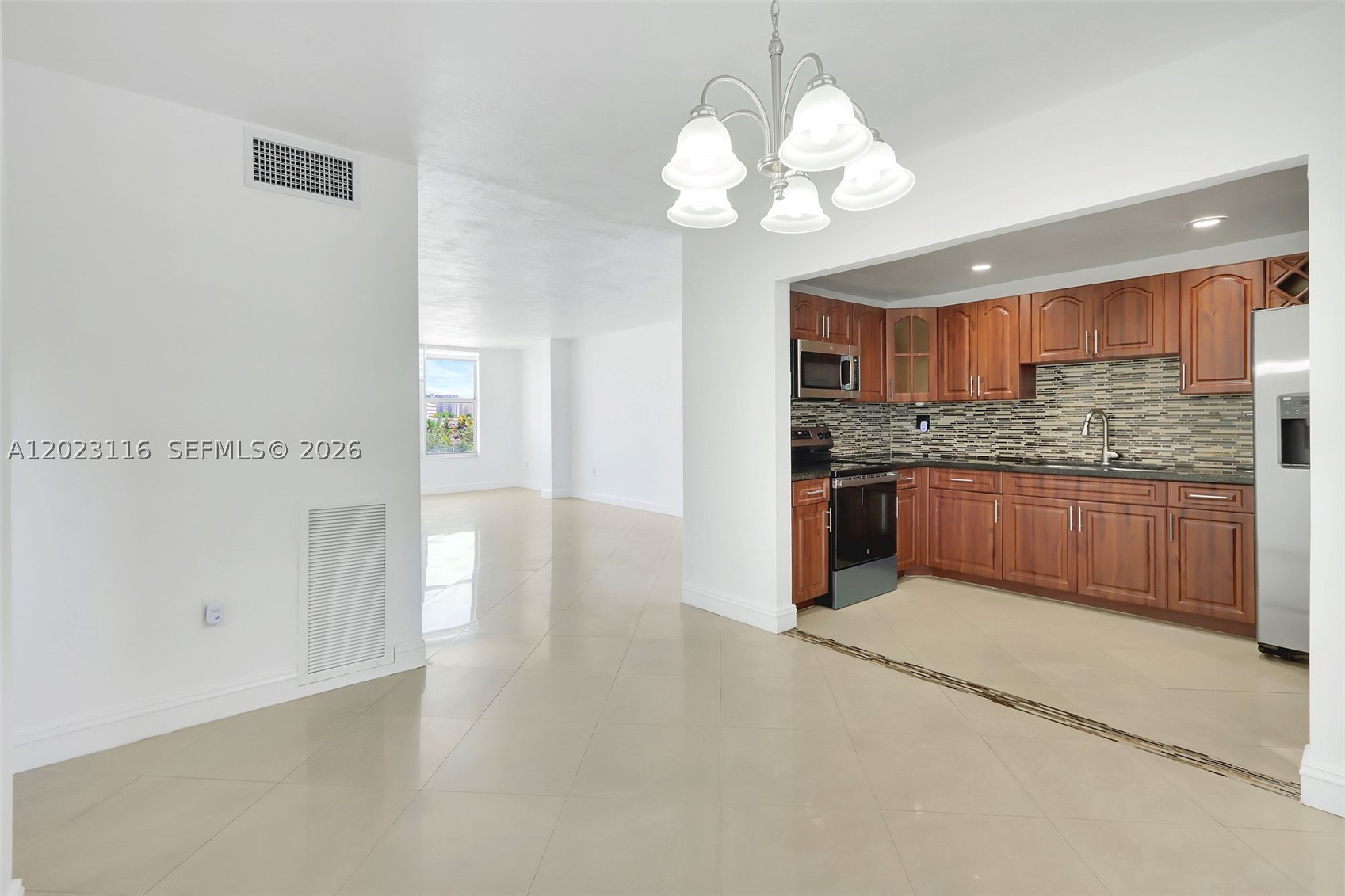 North Miami photo 2