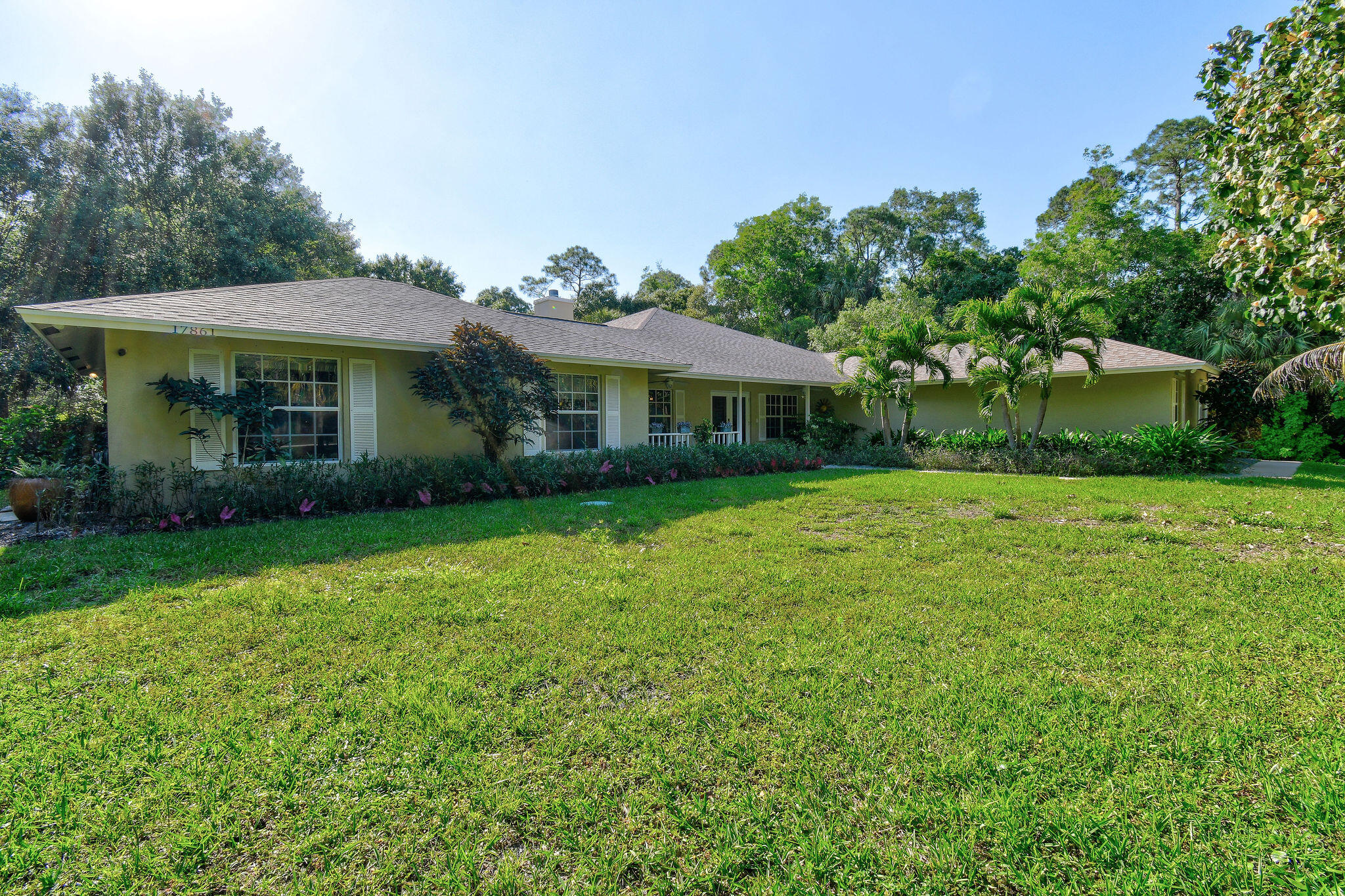 MLS listing photo 1