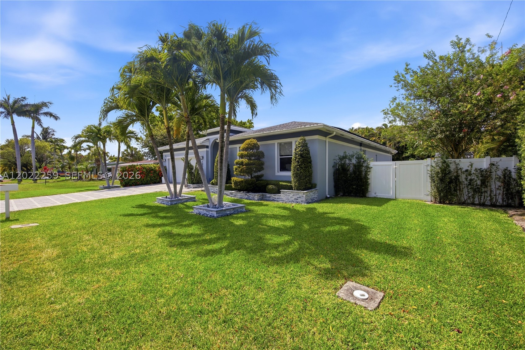 Wilton Manors photo 3