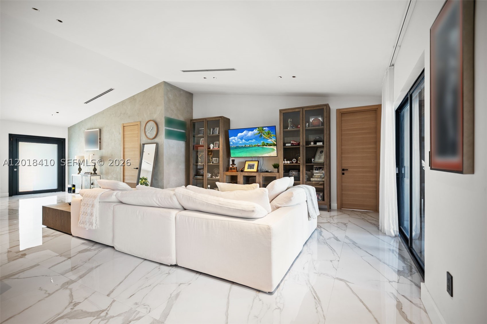 North Miami Beach photo 5
