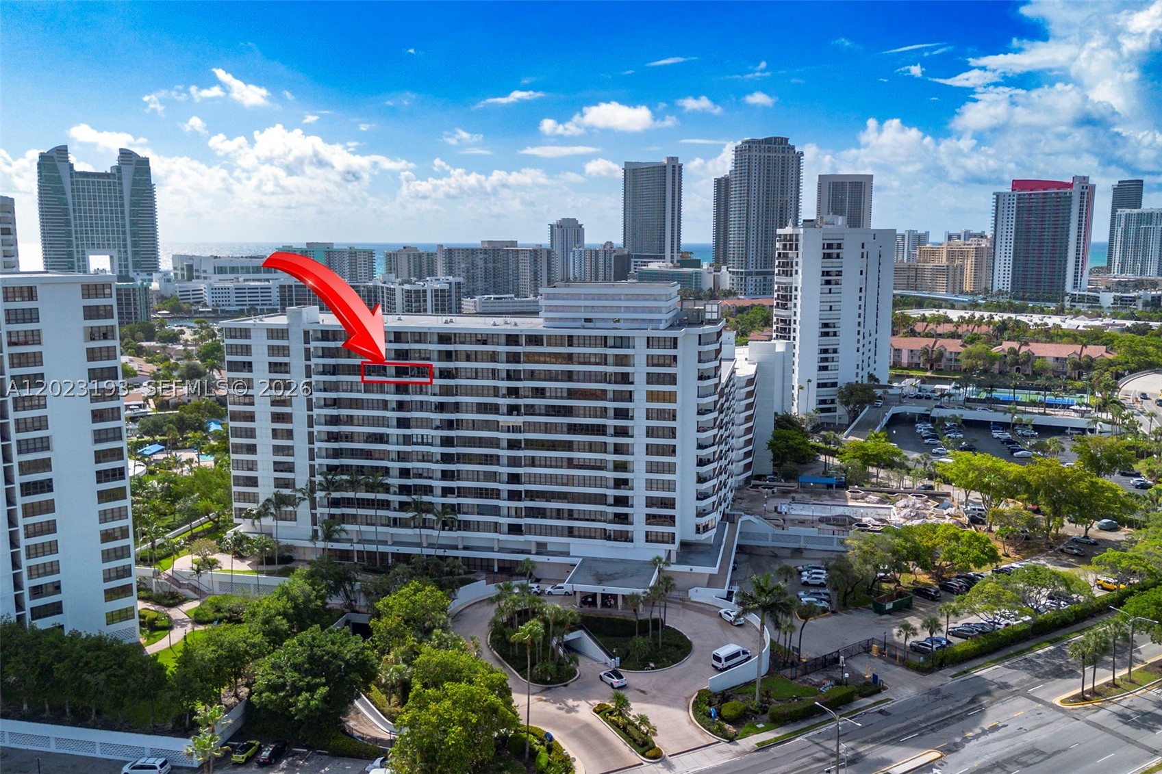 Hallandale Beach photo 3
