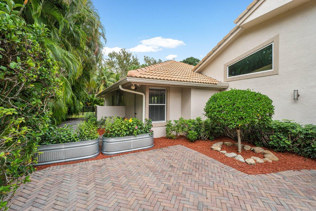 Palm Beach Gardens photo 2