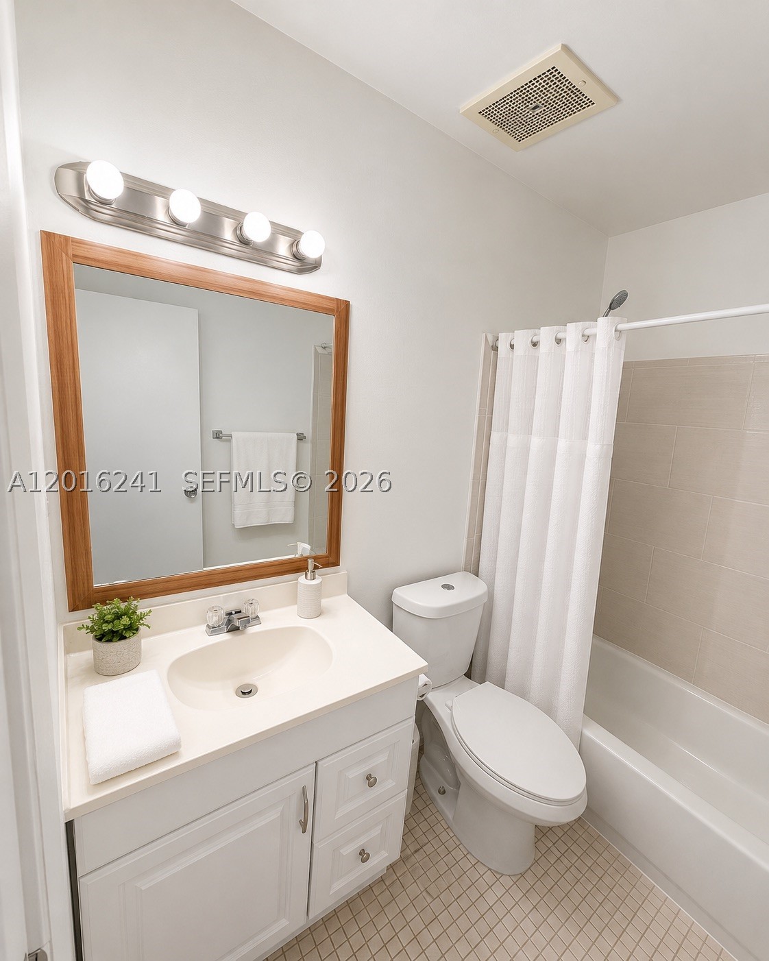 Hialeah photo 1