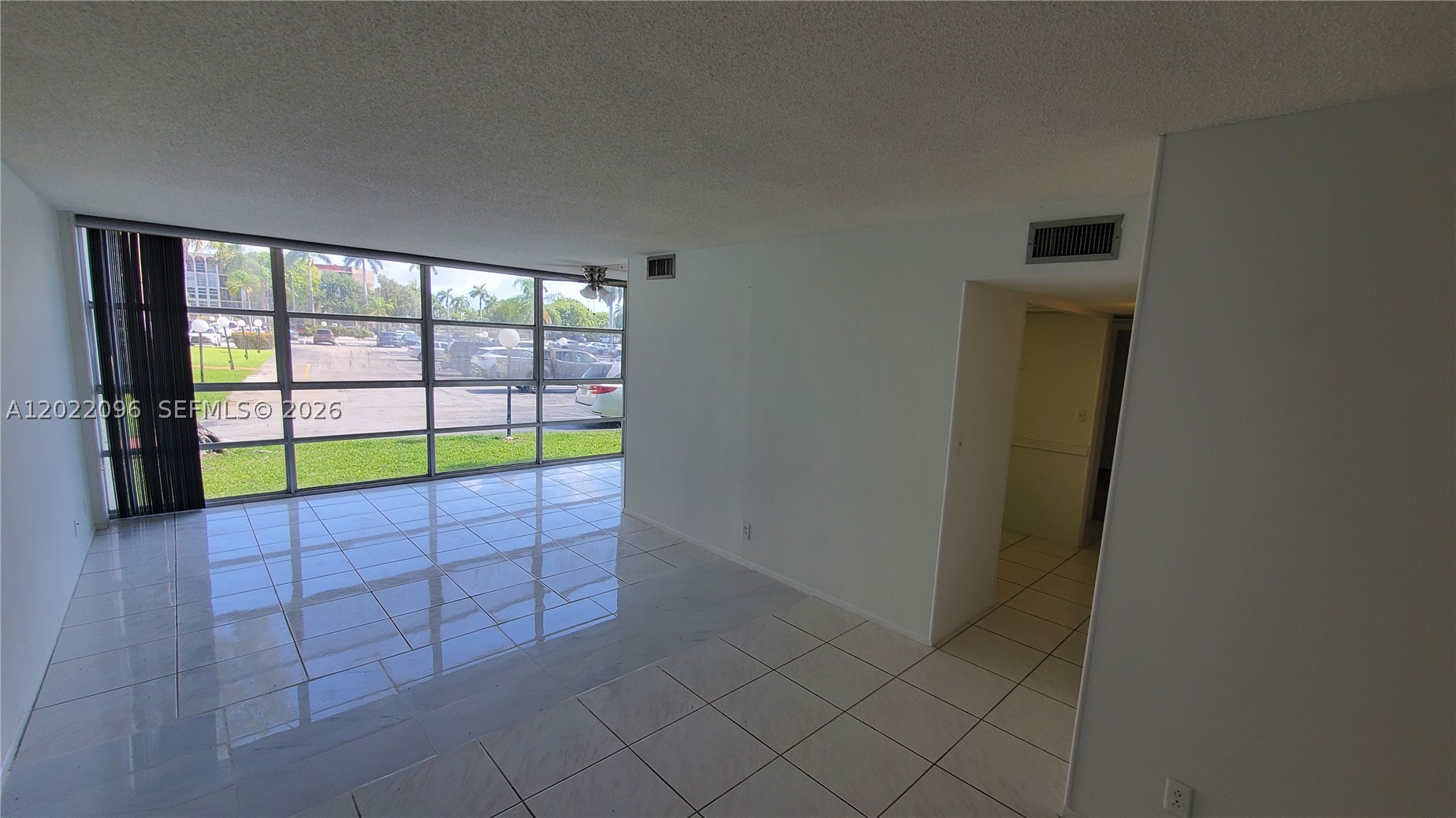 Hallandale Beach photo 4