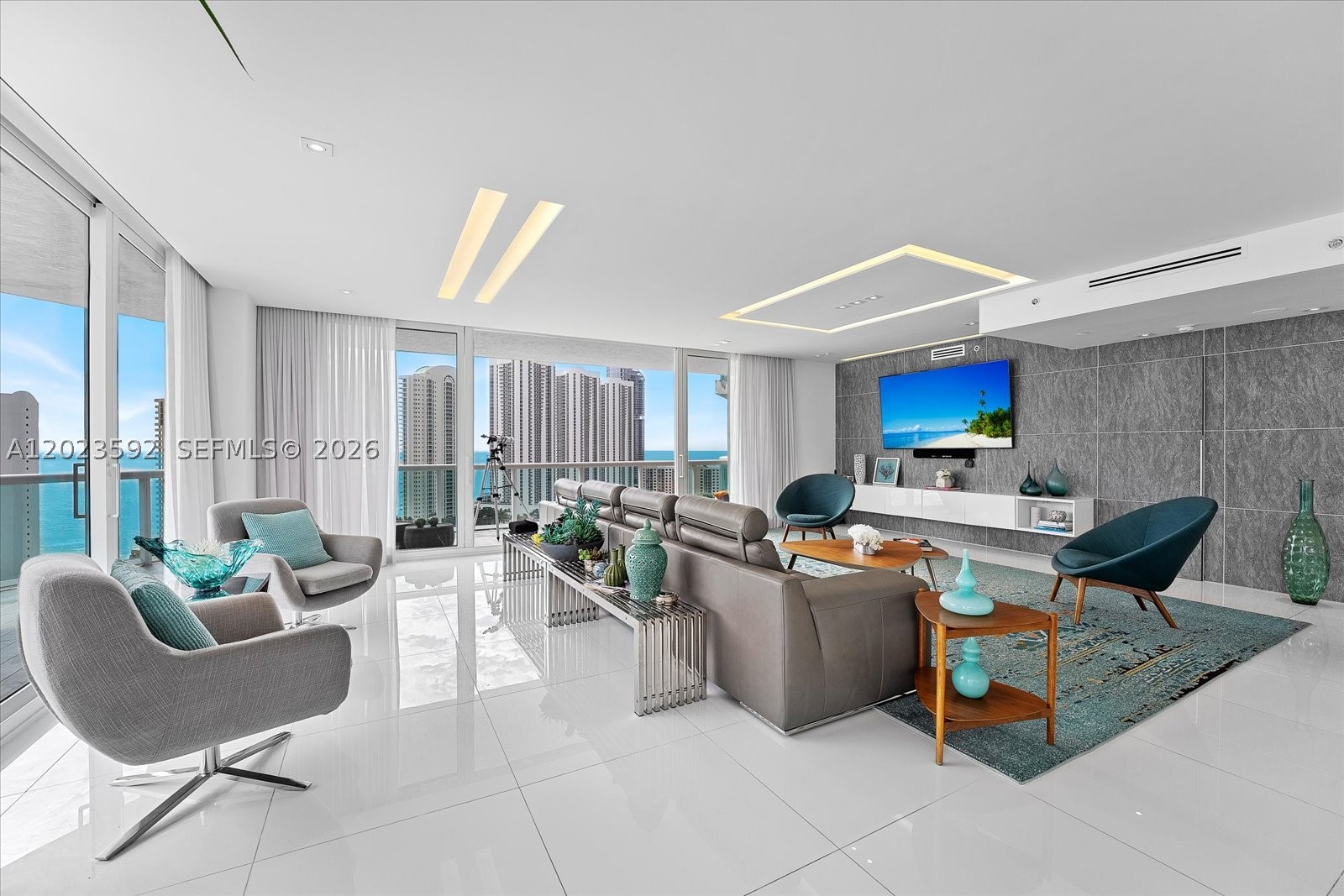 Sunny Isles Beach photo 3
