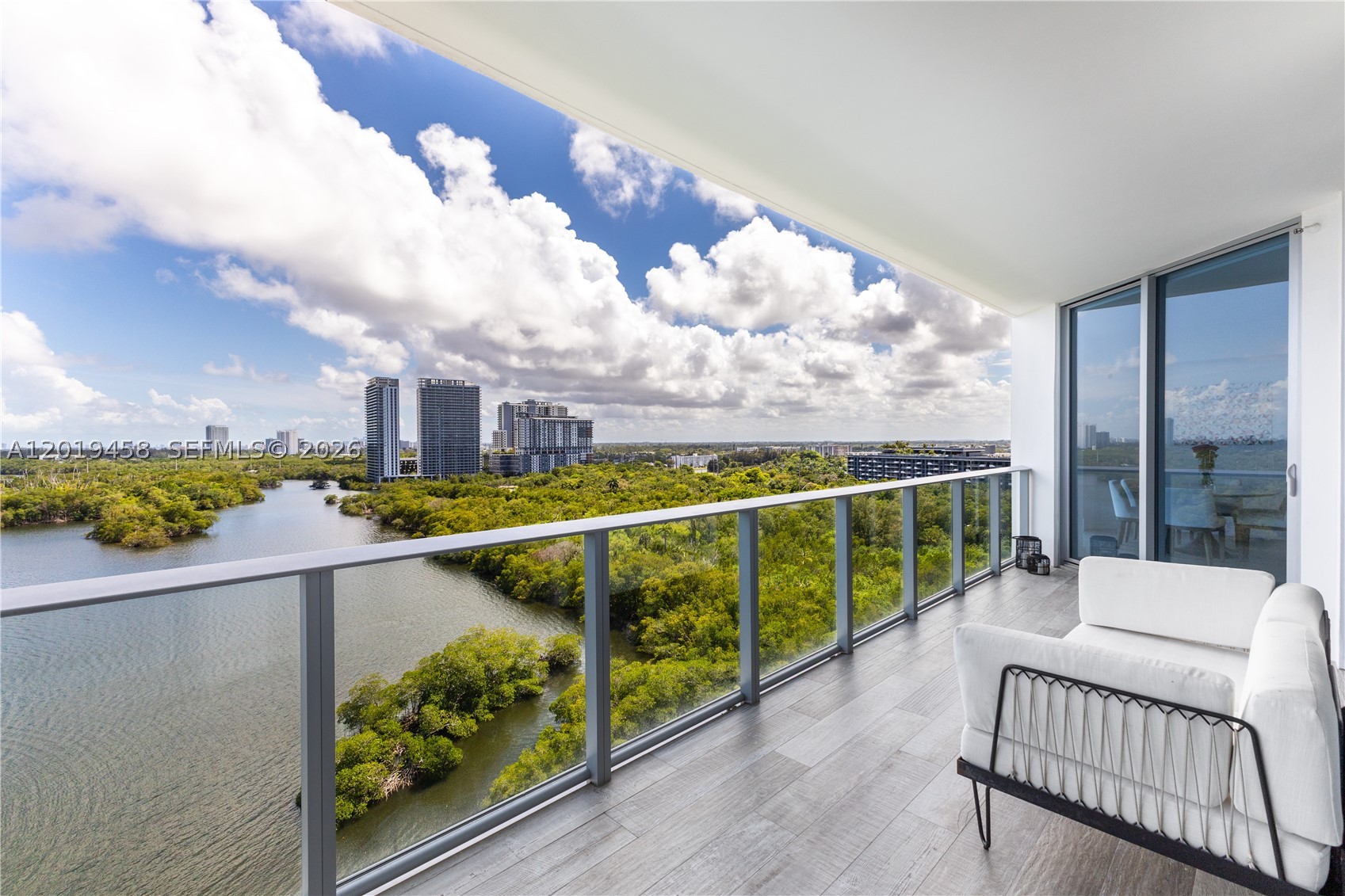 North Miami Beach photo 5