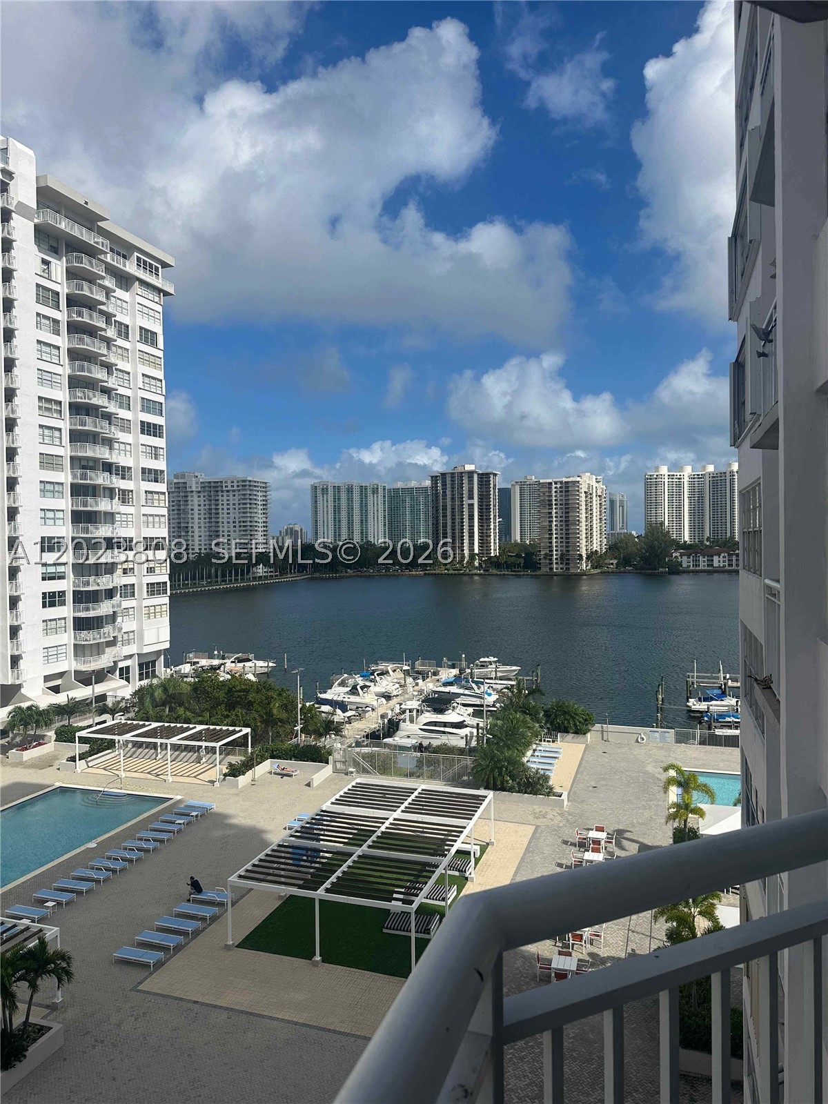 Aventura photo 1