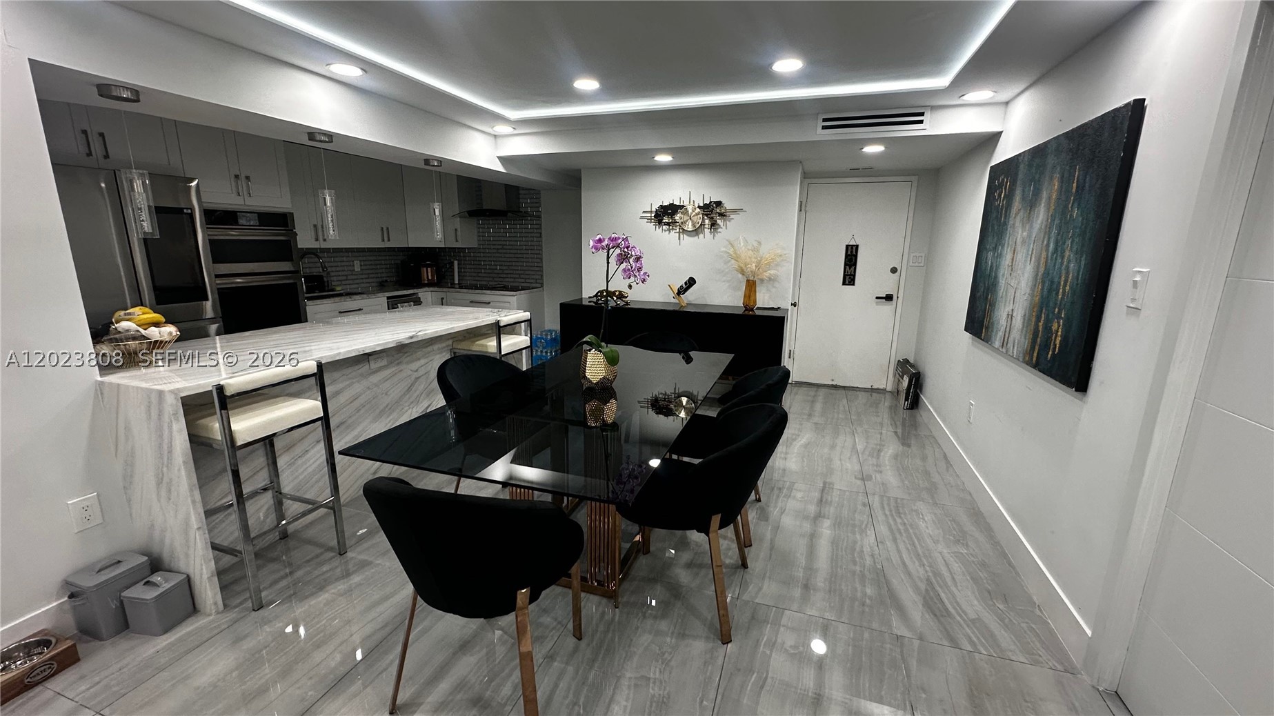 Aventura photo 3