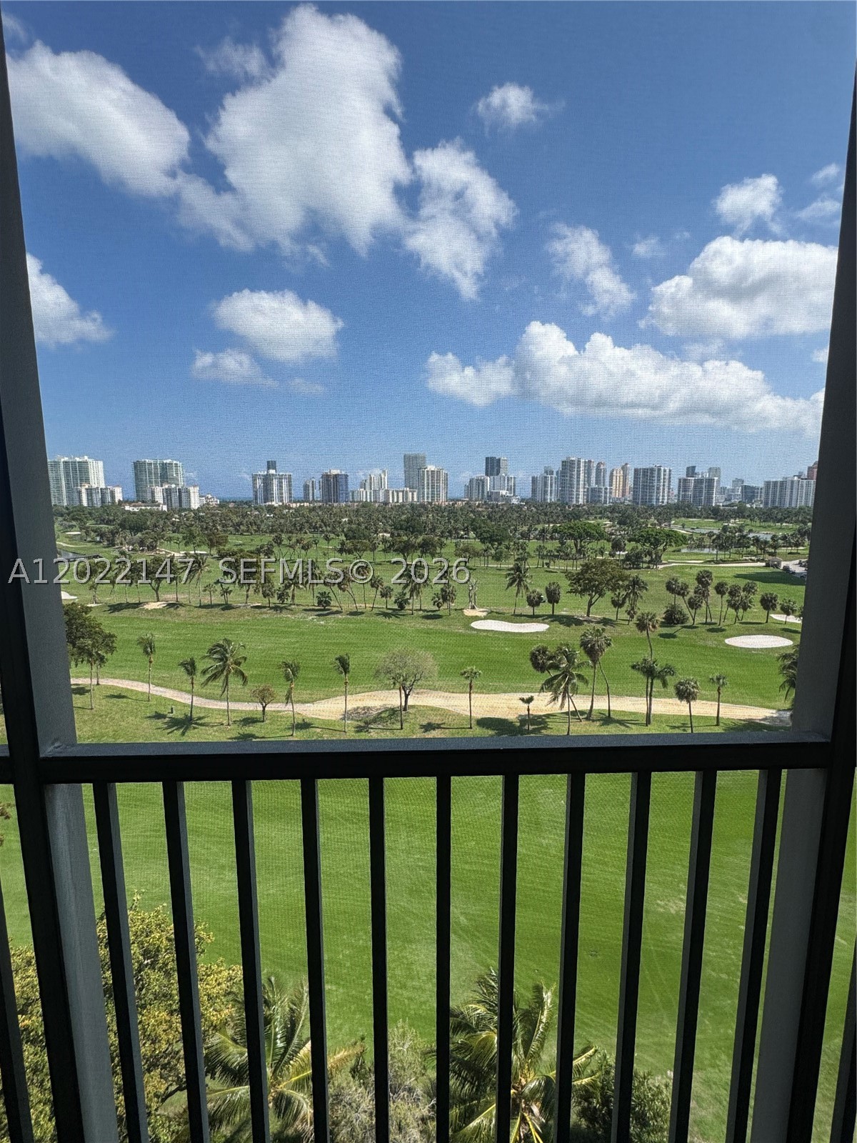 Aventura photo 2