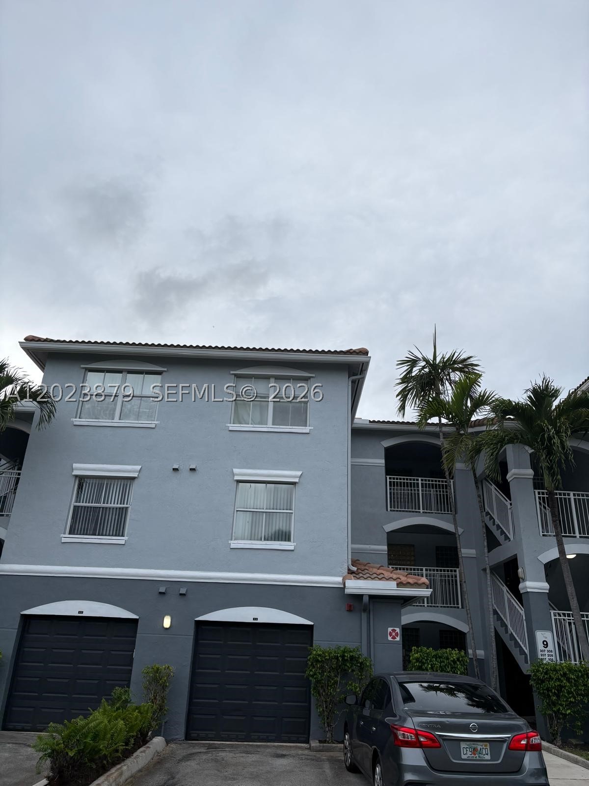 Pembroke Pines photo 3