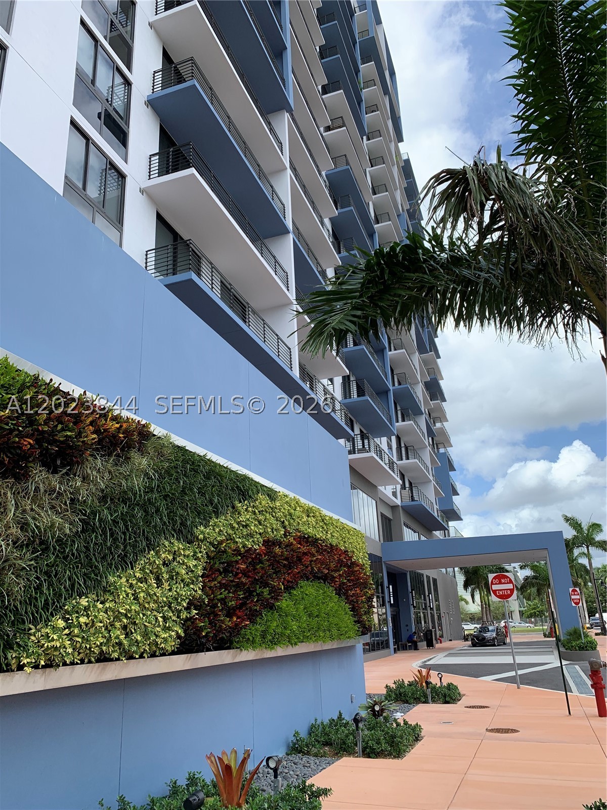 Doral photo 3