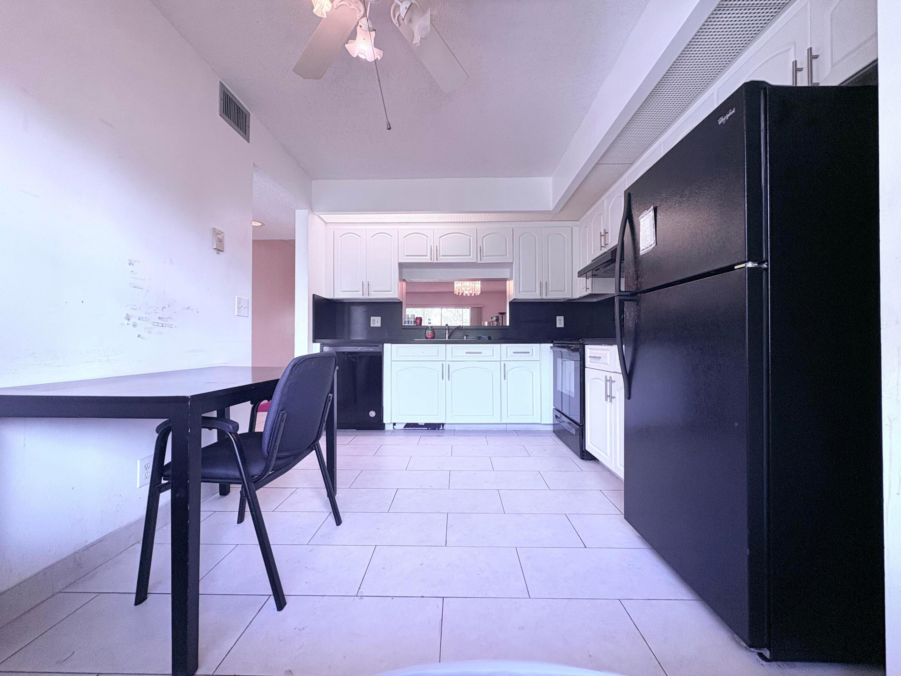 Pembroke Pines photo 4