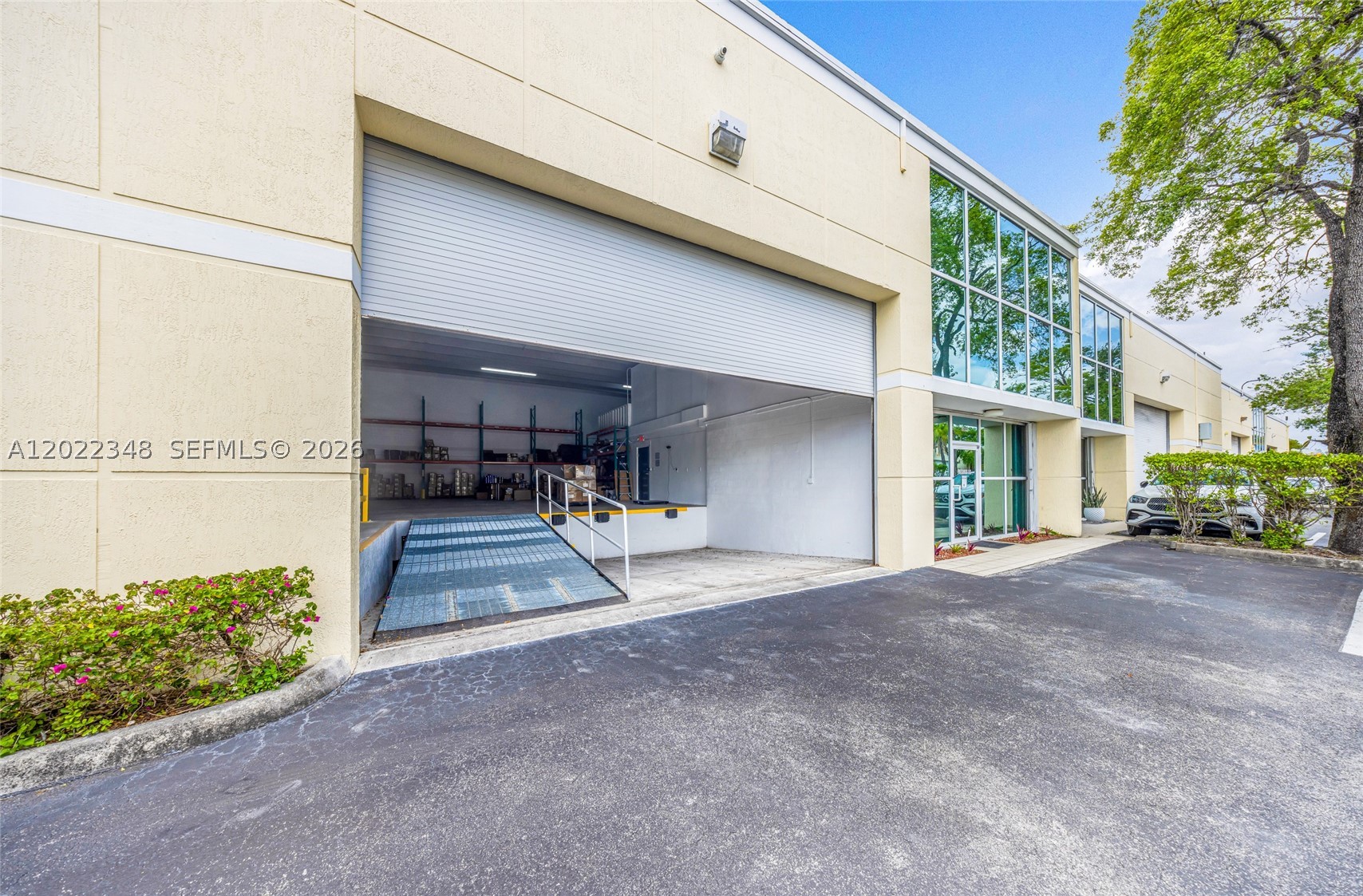 Doral photo 2